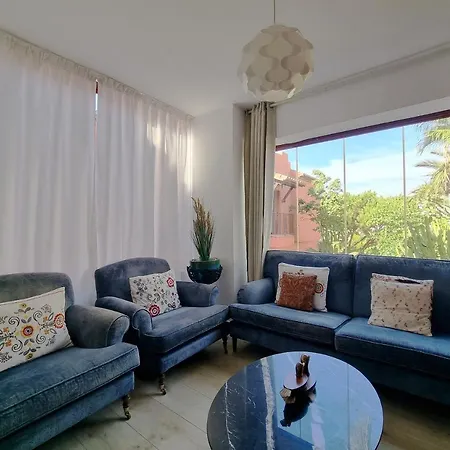 Luxury In Jardines De Don Carlos Marbella