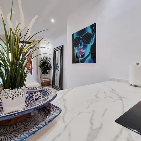 Luxury In Jardines De Don Carlos